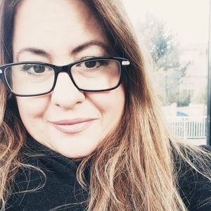 Meet your Posher, Paula